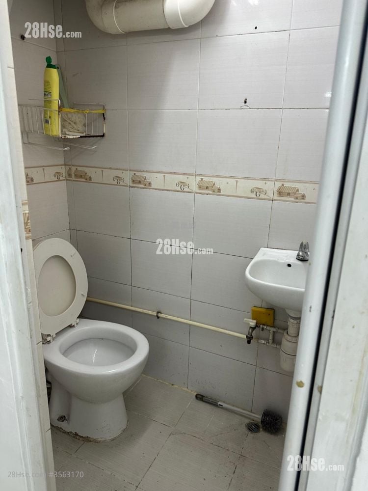 219 Yee Kuk Street Rental 1 Bedroom , 1 Bathroom 170 ft² 219 Yee Kuk Street Rental 1 Bedroom , 1 Bathroom 170 ft²