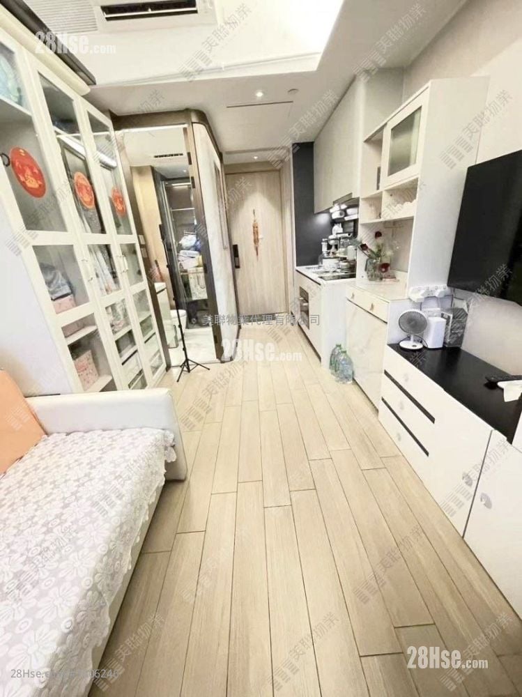 One Innovale Sell 228 ft²