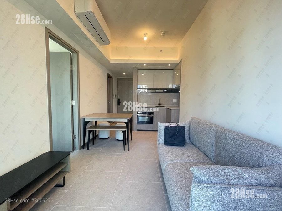 Yoho West Sell 1 Bedroom , 1 Bathroom 295 ft²