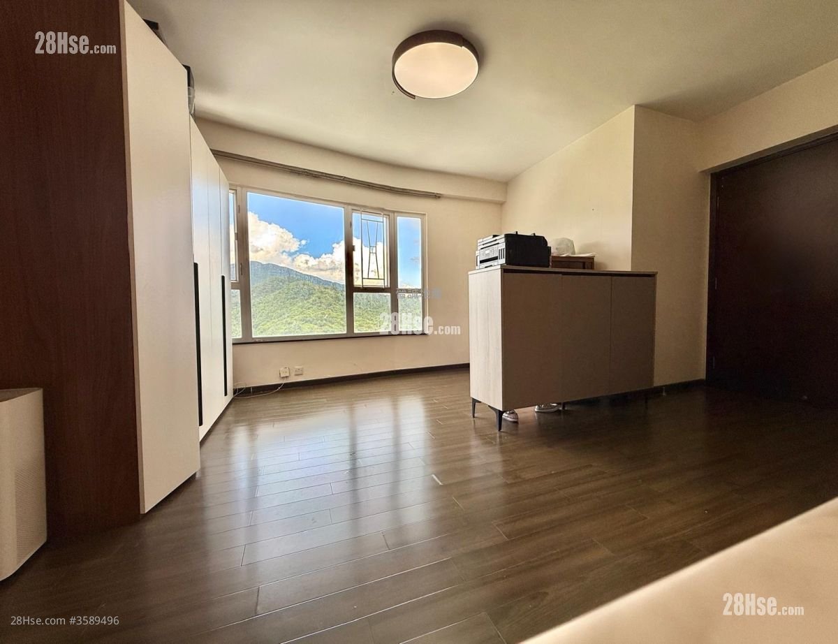 Rhine Terrace Sell 2 Bedrooms , 1 Bathroom 598 ft²