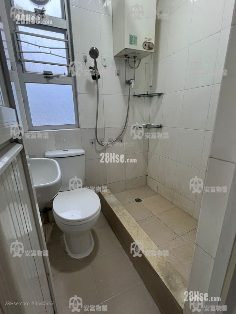 单幢楼房 租盘 2 房 , 1 浴室 340 平方尺