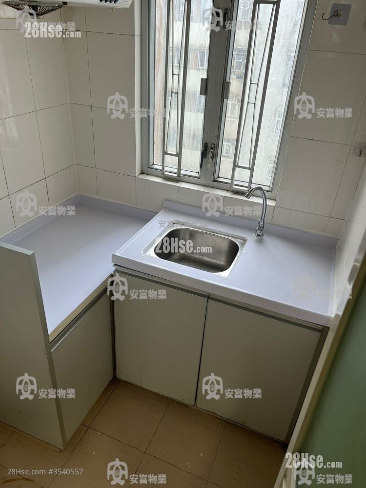 单幢楼房 租盘 2 房 , 1 浴室 340 平方尺