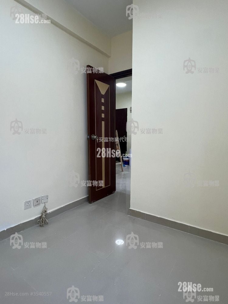 单幢楼房 租盘 2 房 , 1 浴室 340 平方尺