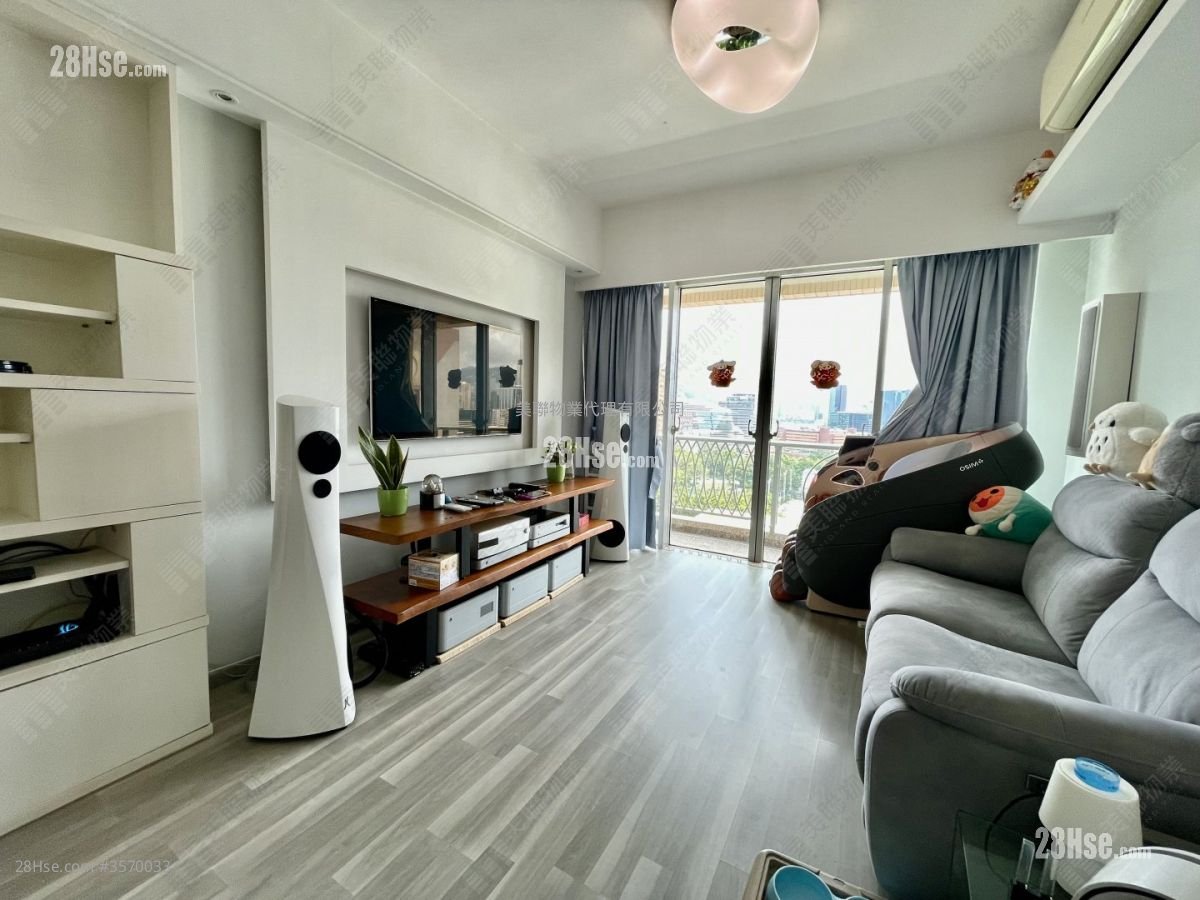 Parc Palais Sell 3 Bedrooms , 3 Bathrooms 1,074 ft² Parc Palais Sell 3 Bedrooms , 3 Bathrooms 1,074 ft²