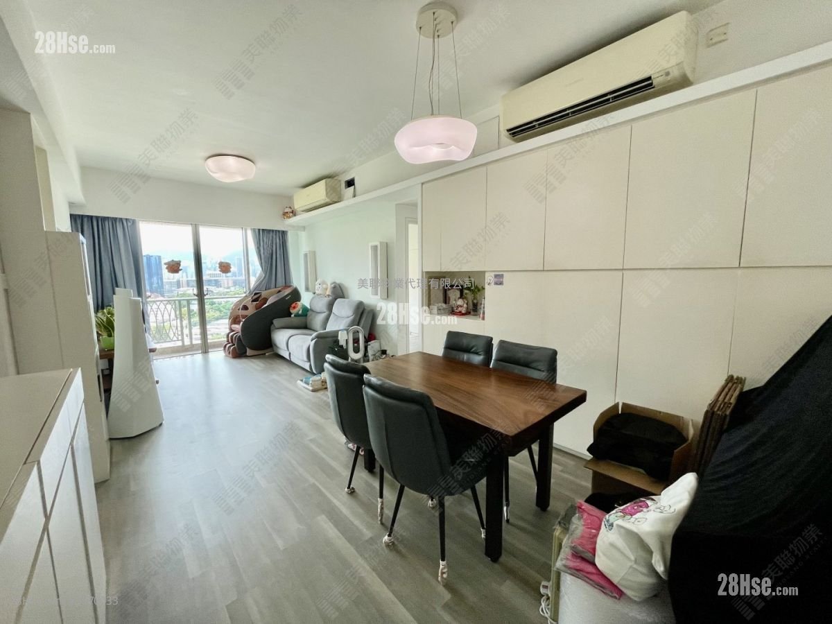 Parc Palais Sell 3 Bedrooms , 3 Bathrooms 1,074 ft² Parc Palais Sell 3 Bedrooms , 3 Bathrooms 1,074 ft²