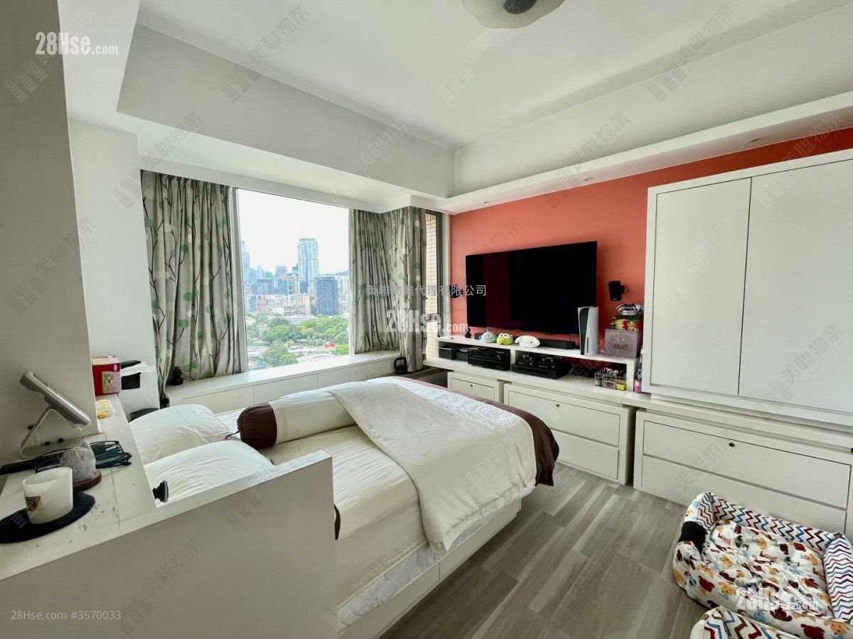 Parc Palais Sell 3 Bedrooms , 3 Bathrooms 1,074 ft² Parc Palais Sell 3 Bedrooms , 3 Bathrooms 1,074 ft²