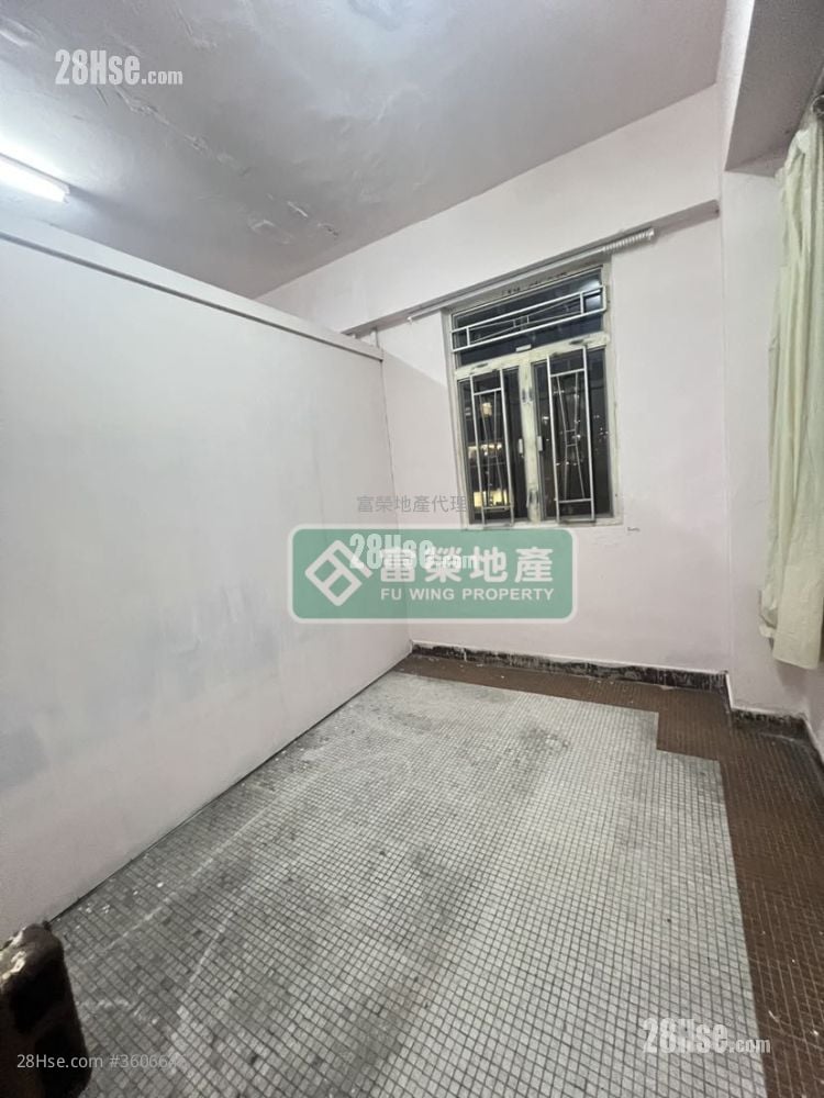 South Ocean Building Sell 2 Bedrooms , 1 Bathroom 371 ft² South Ocean Building Sell 2 Bedrooms , 1 Bathroom 371 ft²