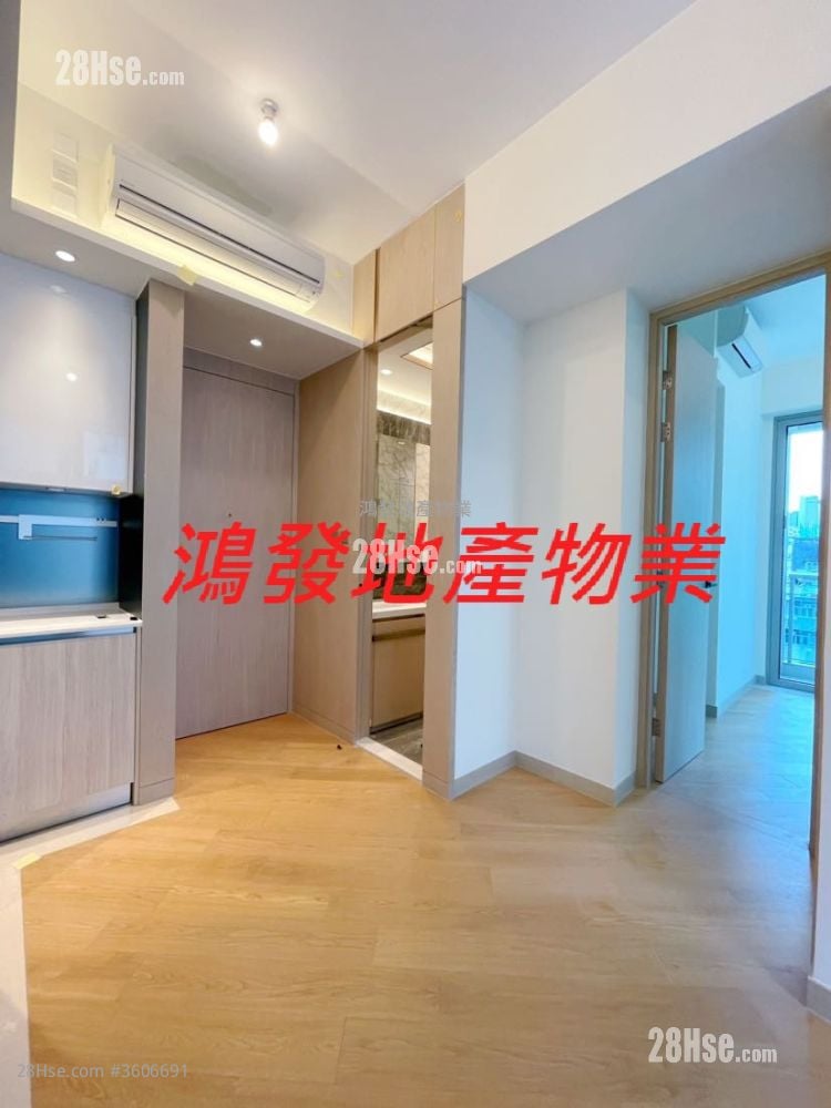 One Soho Rental 2 Bedrooms , 1 Bathroom 374 ft² One Soho Rental 2 Bedrooms , 1 Bathroom 374 ft²