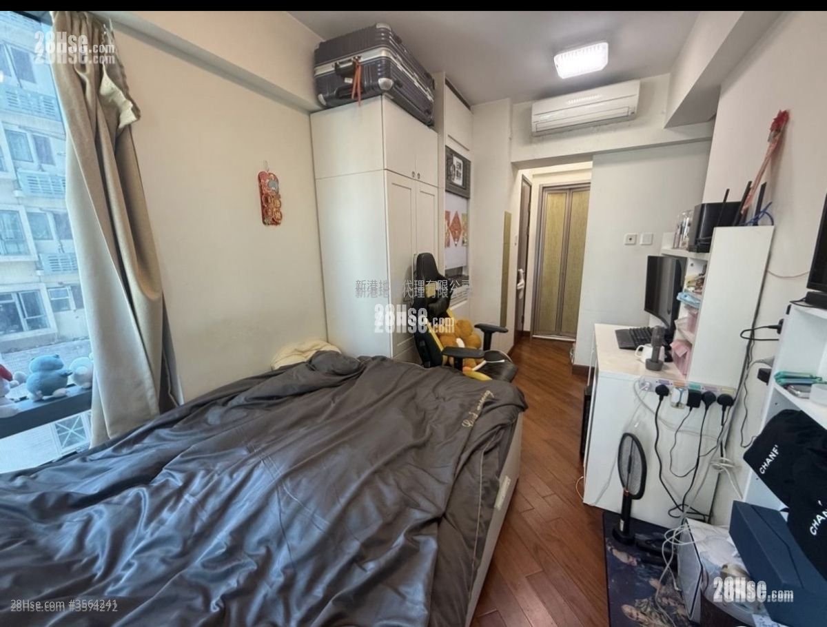 Baker Residences Sell Studio , 1 Bathroom 245 ft² Baker Residences Sell Studio , 1 Bathroom 245 ft²