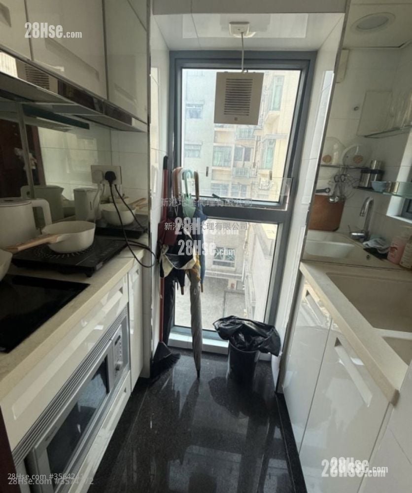 Baker Residences Sell Studio , 1 Bathroom 245 ft² Baker Residences Sell Studio , 1 Bathroom 245 ft²