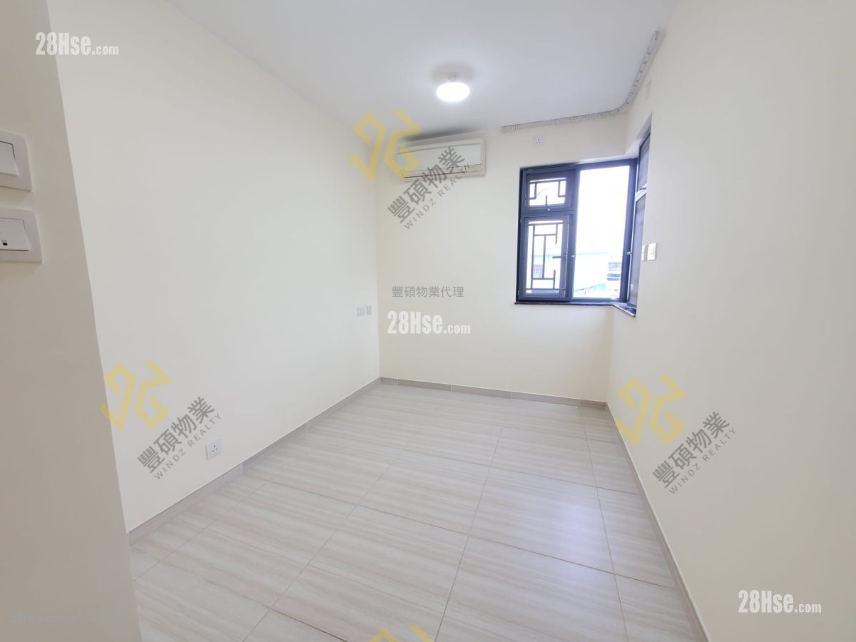 Village Rental 3 Bedrooms , 1 Bathroom Village Rental 3 Bedrooms , 1 Bathroom