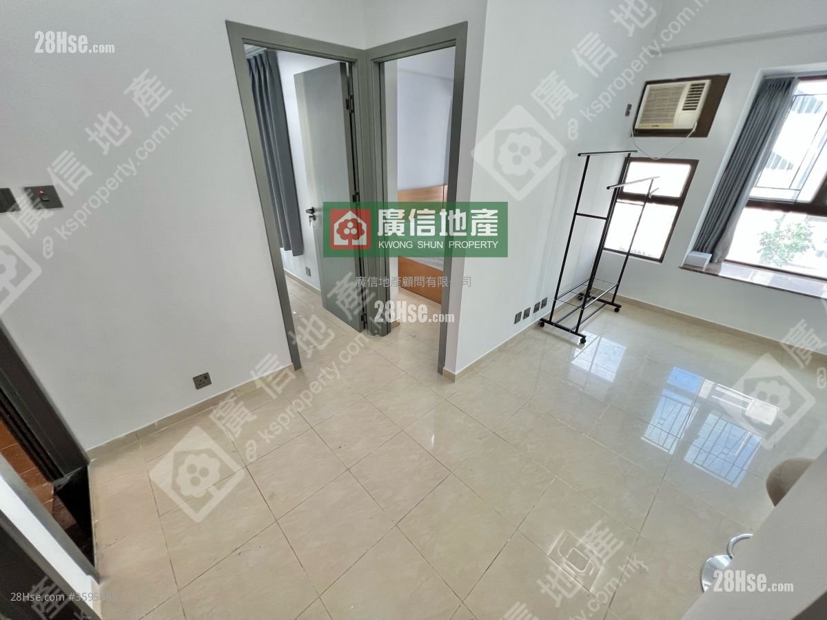 嘉慶苑 租盤 2 房 , 1 浴室 321 平方呎