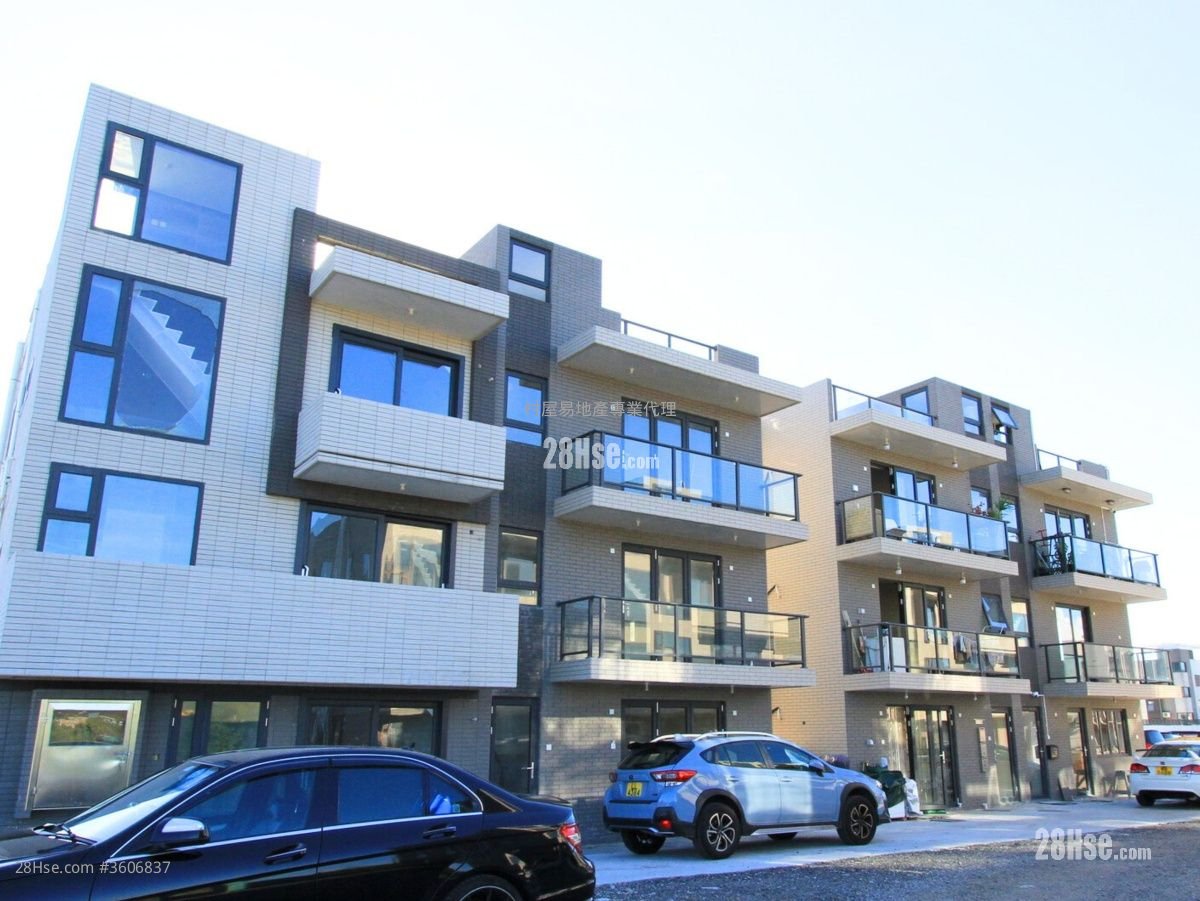 Village Sell 3 Bedrooms , 2 Bathrooms 700 ft²