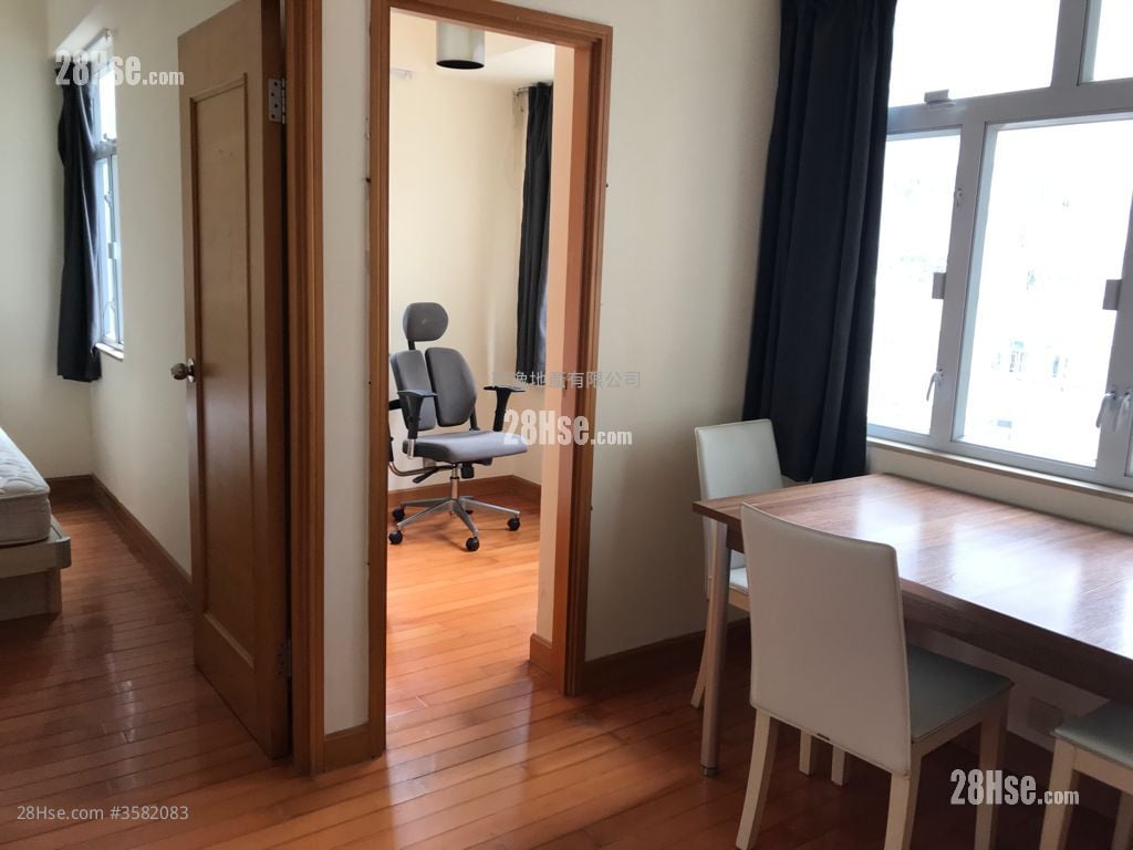 Hung Yat Building Rental 2 Bedrooms , 1 Bathroom 342 ft²