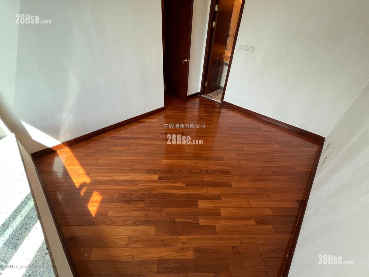 The Coronation Sell 3 Bedrooms , 2 Bathrooms 990 ft² The Coronation Sell 3 Bedrooms , 2 Bathrooms 990 ft²