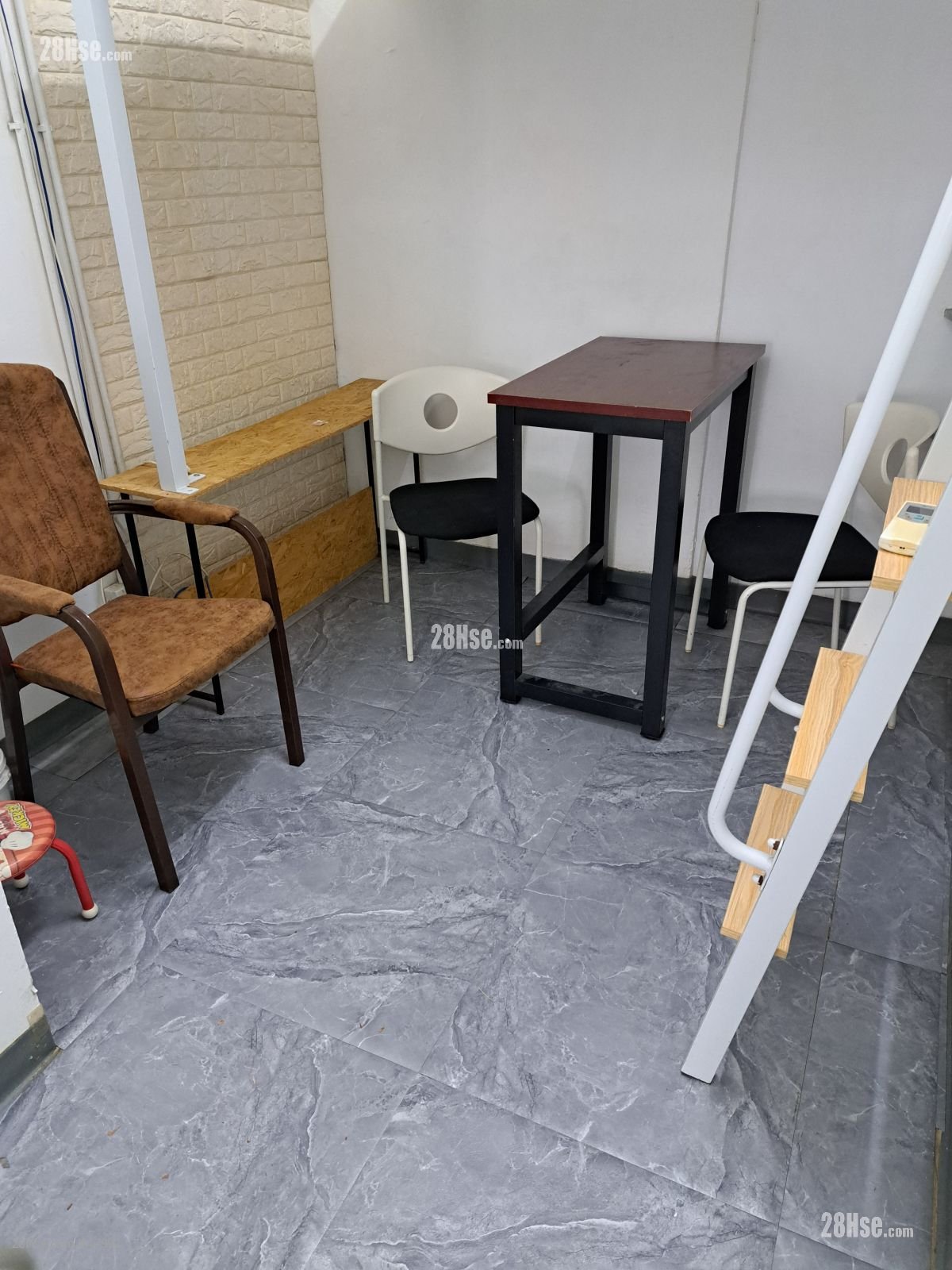 Hangwai Industrial Centre  Rental 150 ft² Hangwai Industrial Centre  Rental 150 ft²