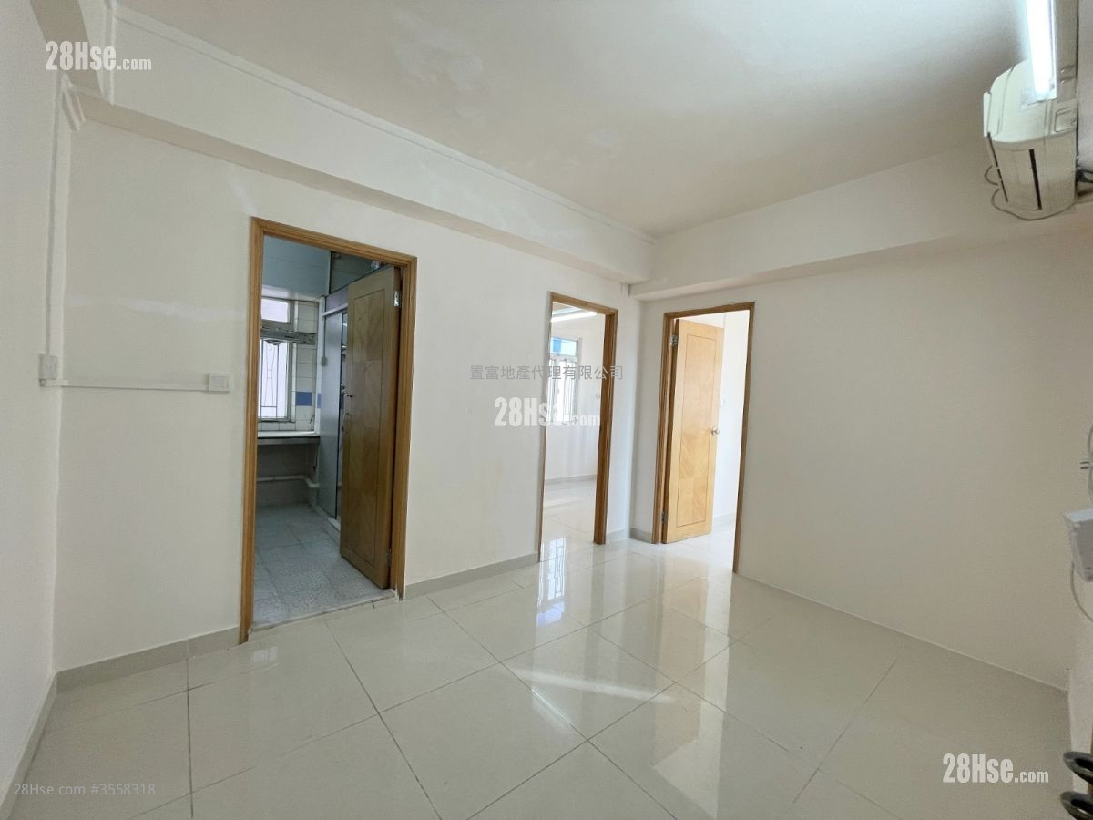 悦龙大厦 售盘 2 房 , 1 浴室 342 平方尺 悦龙大厦 售盘 2 房 , 1 浴室 342 平方尺