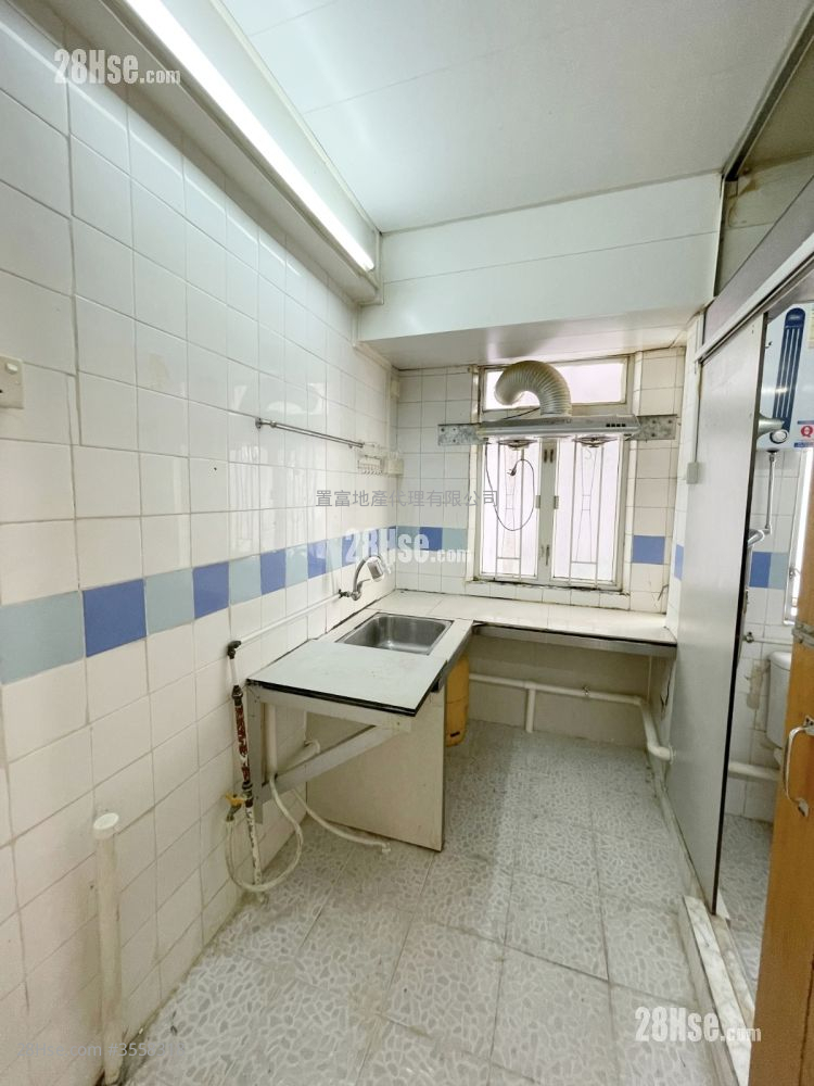 悦龙大厦 售盘 2 房 , 1 浴室 342 平方尺 悦龙大厦 售盘 2 房 , 1 浴室 342 平方尺