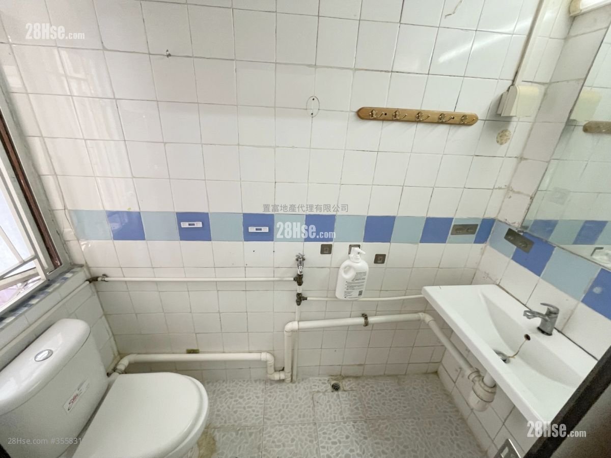 悦龙大厦 售盘 2 房 , 1 浴室 342 平方尺 悦龙大厦 售盘 2 房 , 1 浴室 342 平方尺