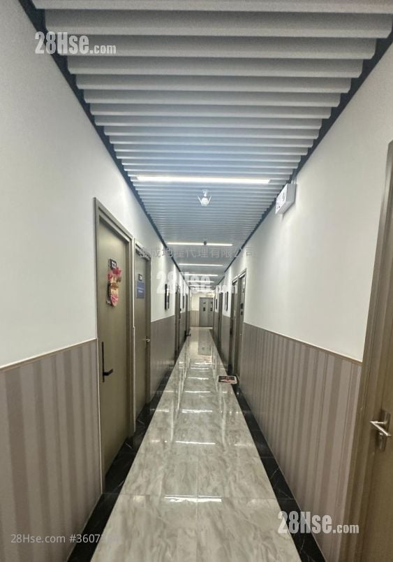 Sung Kee Industrial Building Rental 159 ft² Sung Kee Industrial Building Rental 159 ft²