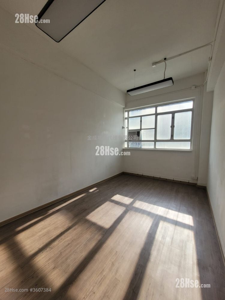 Sung Kee Industrial Building Rental 159 ft² Sung Kee Industrial Building Rental 159 ft²