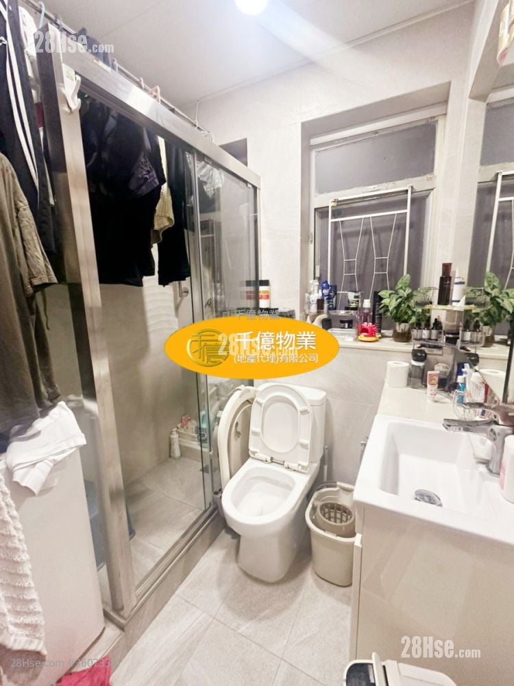 Golden Mansion Sell 2 Bedrooms 415 ft² Golden Mansion Sell 2 Bedrooms 415 ft²