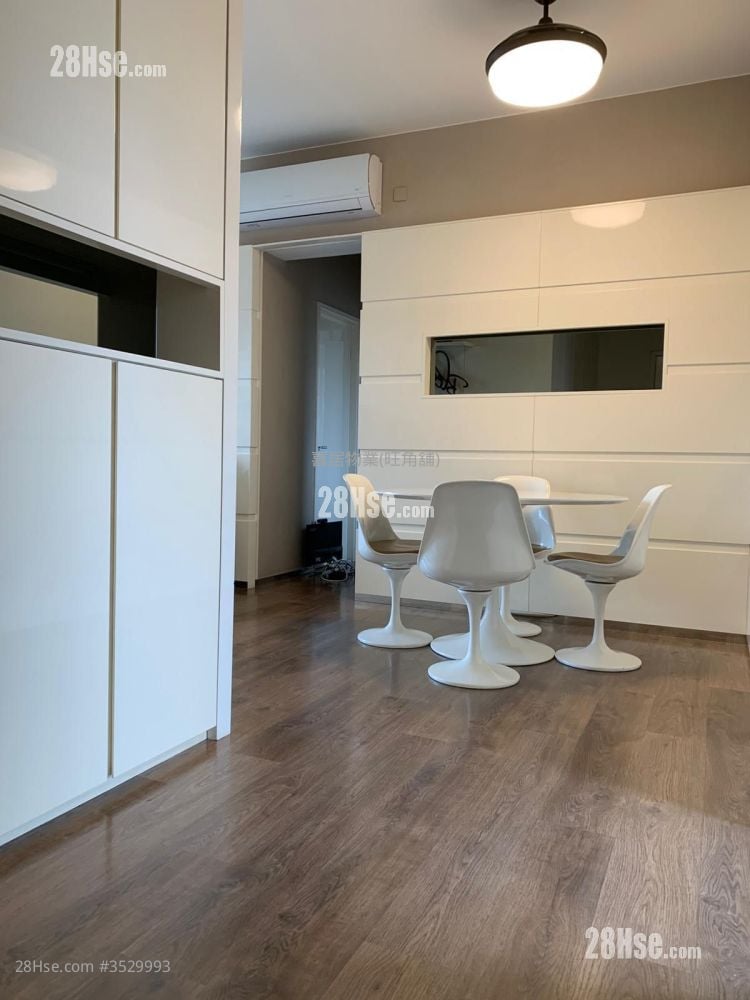 One Victory Sell 2 Bedrooms , 1 Bathroom 556 ft²