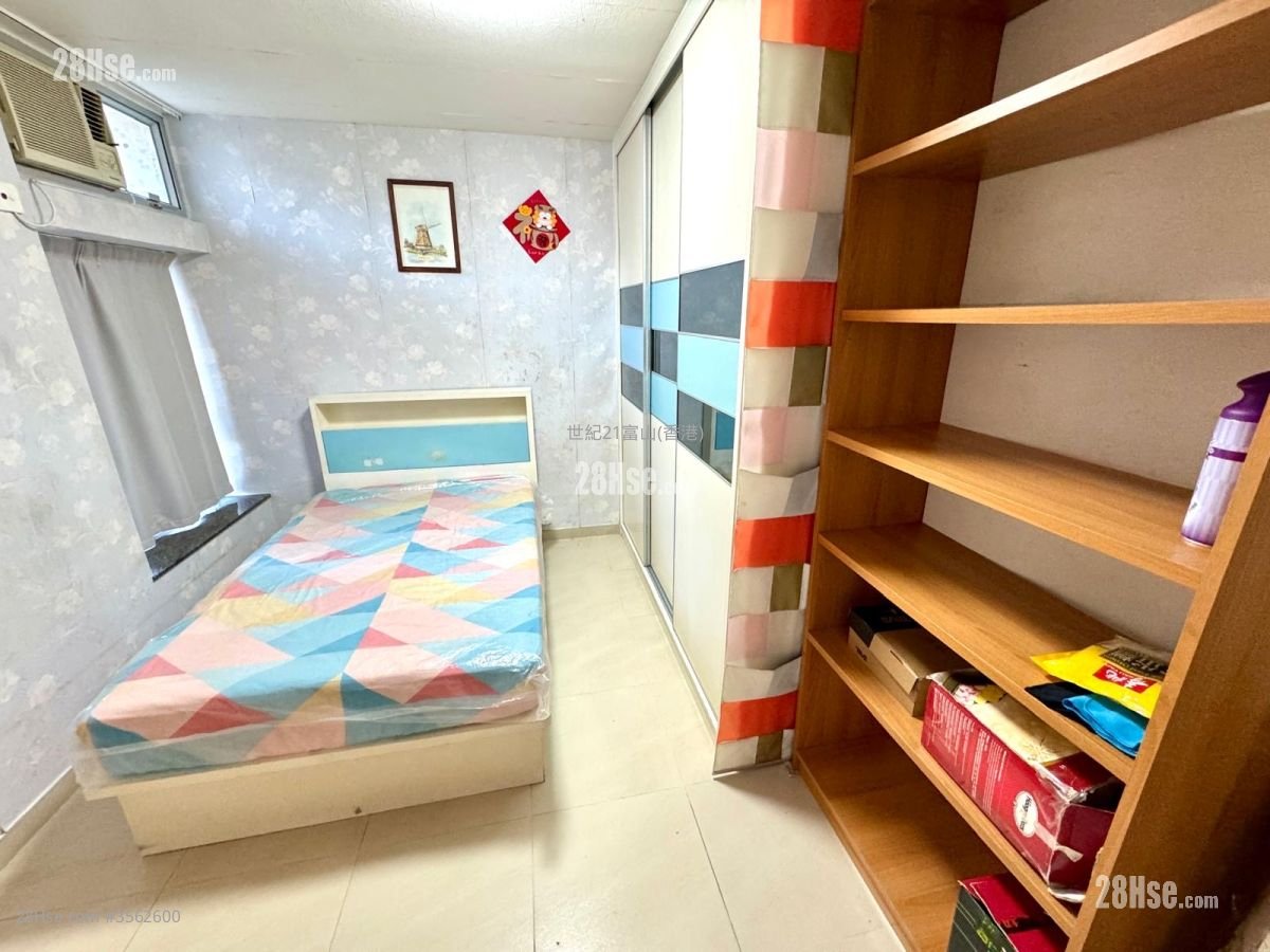 凤钻苑 售盘 3 房 , 1 浴室 544 平方尺 凤钻苑 售盘 3 房 , 1 浴室 544 平方尺