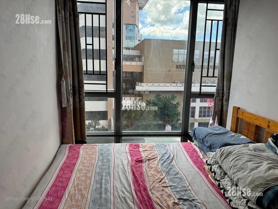 Emerald Green Sell 2 Bedrooms 526 ft² Emerald Green Sell 2 Bedrooms 526 ft²