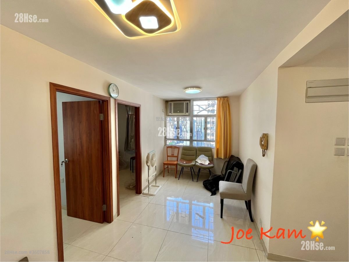 Lung Poon Court Sell 2 Bedrooms 426 ft²