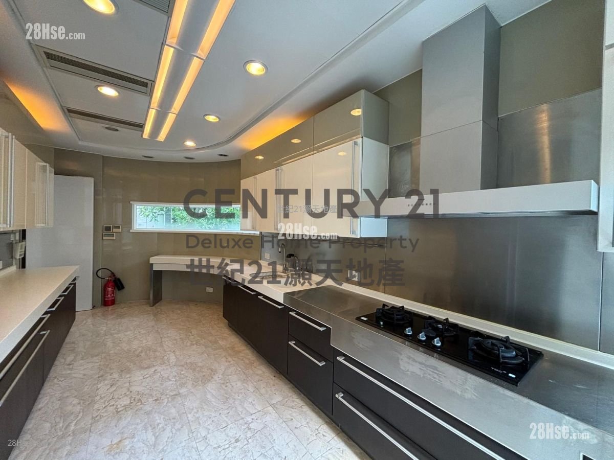 The Great Hill Sell 4 Bedrooms , 4 Bathrooms 3,197 ft² The Great Hill Sell 4 Bedrooms , 4 Bathrooms 3,197 ft²