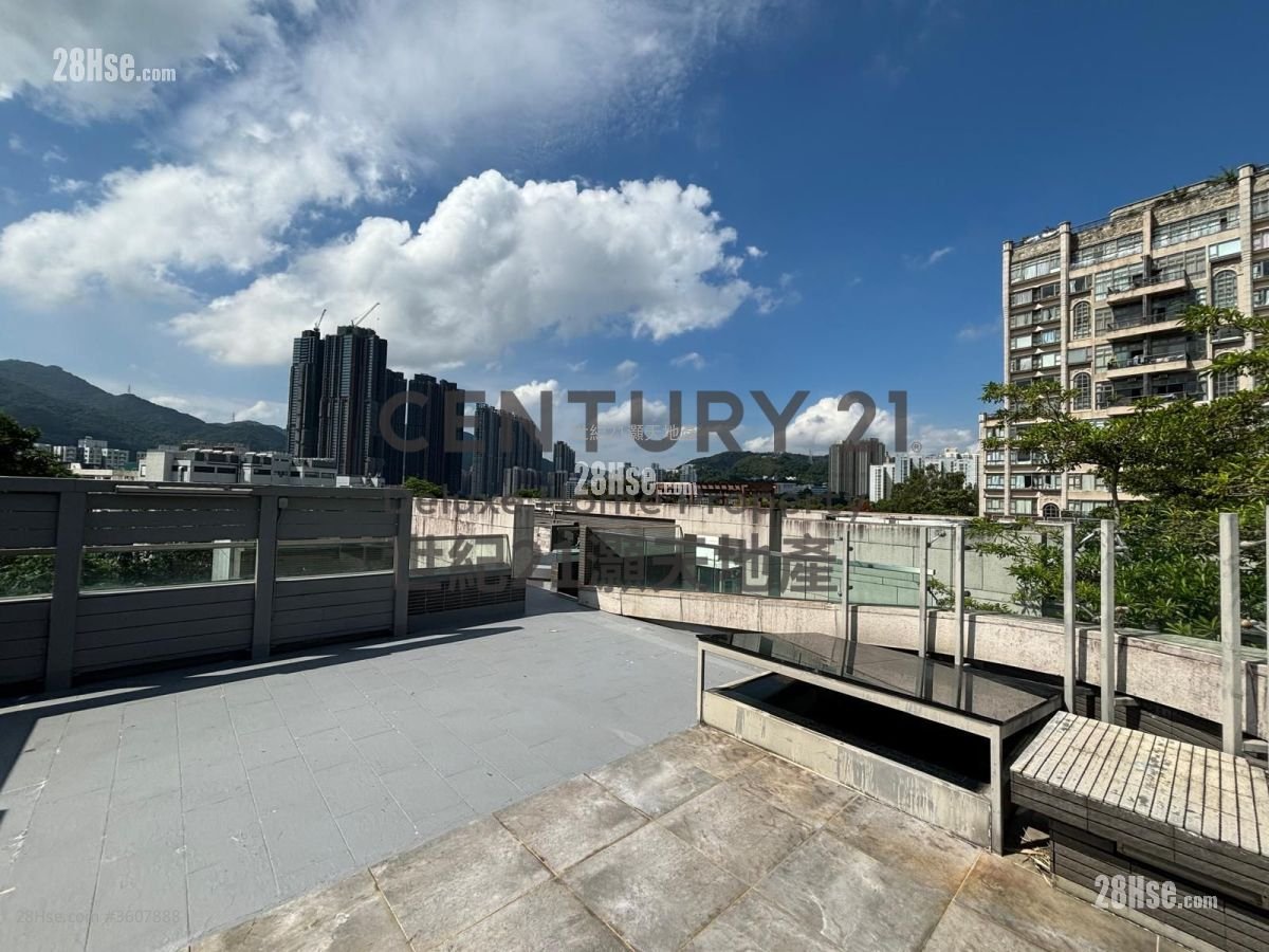 The Great Hill Sell 4 Bedrooms , 4 Bathrooms 3,197 ft² The Great Hill Sell 4 Bedrooms , 4 Bathrooms 3,197 ft²