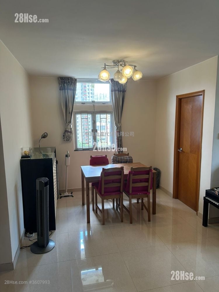 Ching Tai Court Sell 3 Bedrooms , 1 Bathroom 645 ft² Ching Tai Court Sell 3 Bedrooms , 1 Bathroom 645 ft²