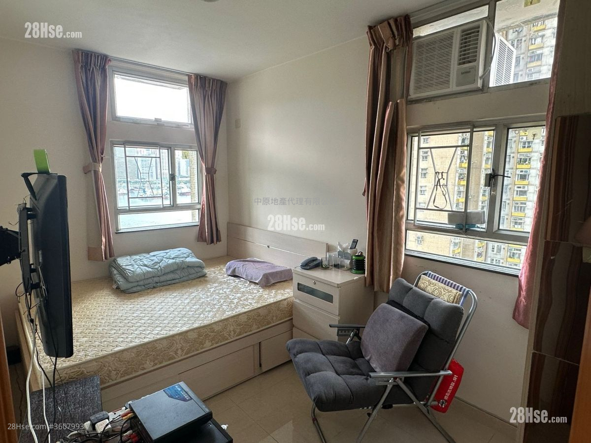 Ching Tai Court Sell 3 Bedrooms , 1 Bathroom 645 ft² Ching Tai Court Sell 3 Bedrooms , 1 Bathroom 645 ft²