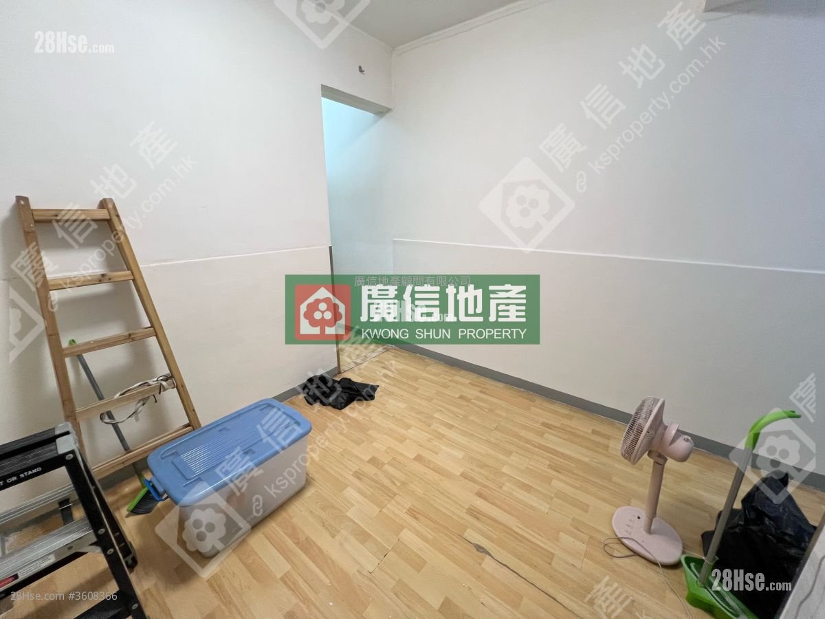 Chung Yuen Building Rental 2 Bedrooms , 1 Bathroom 403 ft² Chung Yuen Building Rental 2 Bedrooms , 1 Bathroom 403 ft²