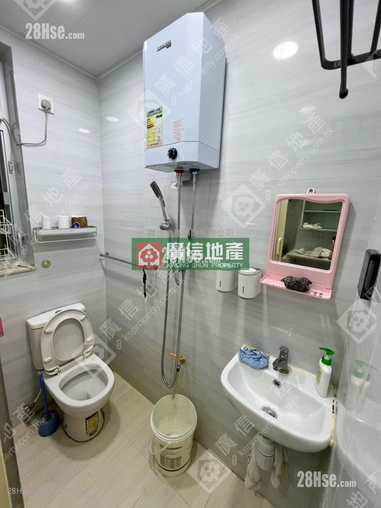 Chung Yuen Building Rental 2 Bedrooms , 1 Bathroom 403 ft² Chung Yuen Building Rental 2 Bedrooms , 1 Bathroom 403 ft²