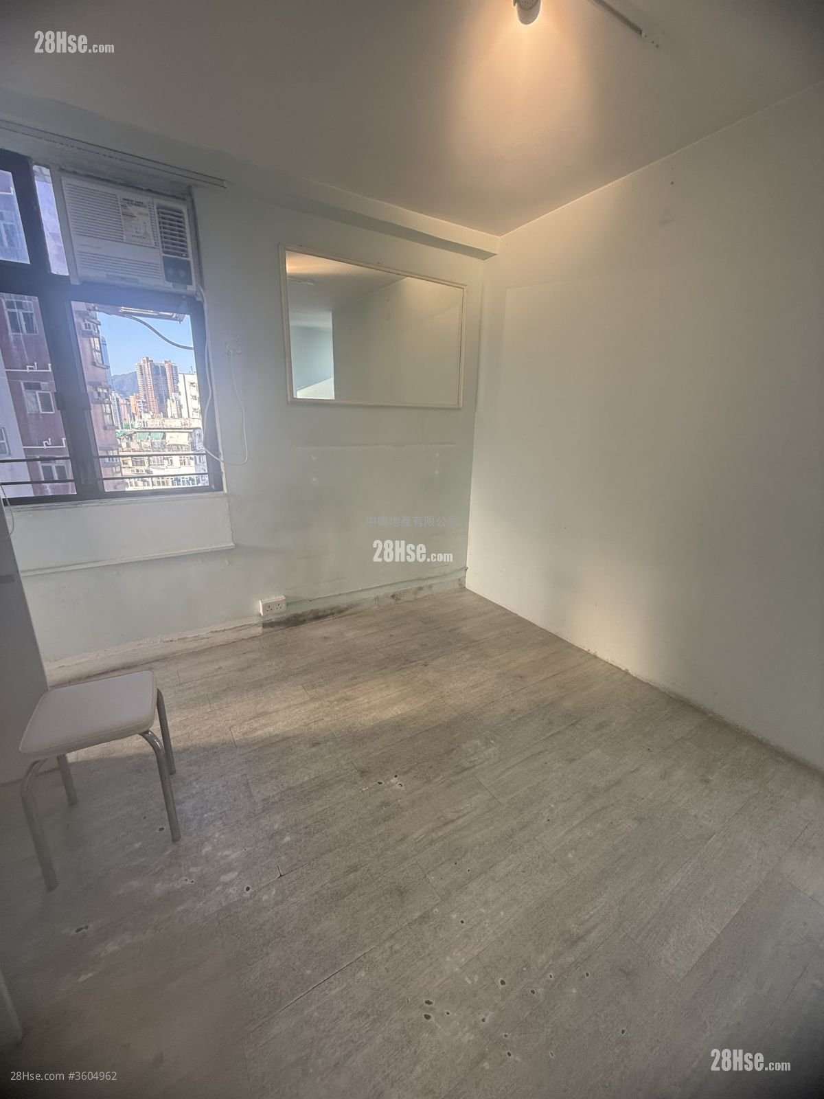 Bo Yip Building Rental Studio , 1 Bathroom 205 ft²