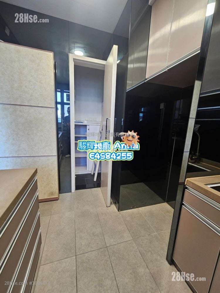 Sky Garden 租盘 3 房 , 2 浴室 739 平方尺 Sky Garden 租盘 3 房 , 2 浴室 739 平方尺