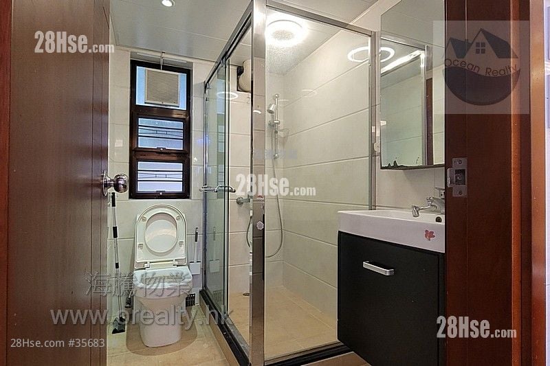 Yau Yue Wan Village Rental 3 Bedrooms , 1 Bathroom 700 ft² Yau Yue Wan Village Rental 3 Bedrooms , 1 Bathroom 700 ft²
