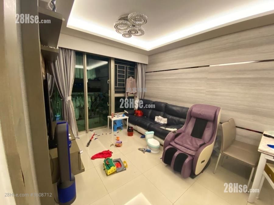 Uptown Sell 3 Bedrooms , 2 Bathrooms 763 ft² Uptown Sell 3 Bedrooms , 2 Bathrooms 763 ft²