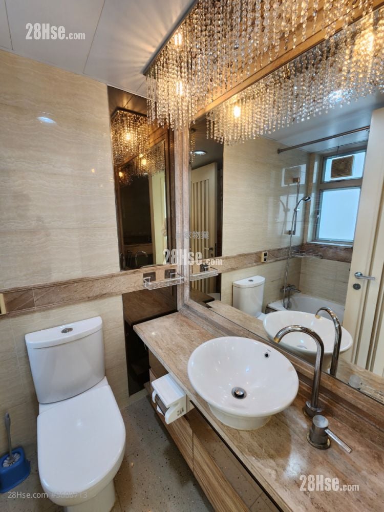 Uptown Sell 3 Bedrooms , 2 Bathrooms 760 ft² Uptown Sell 3 Bedrooms , 2 Bathrooms 760 ft²