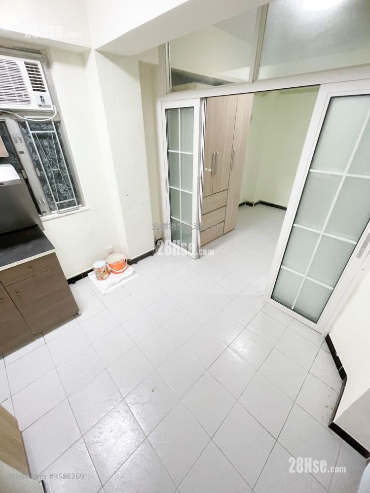 Kiu Wing Building Rental 1 Bedroom , 1 Bathroom 228 ft²