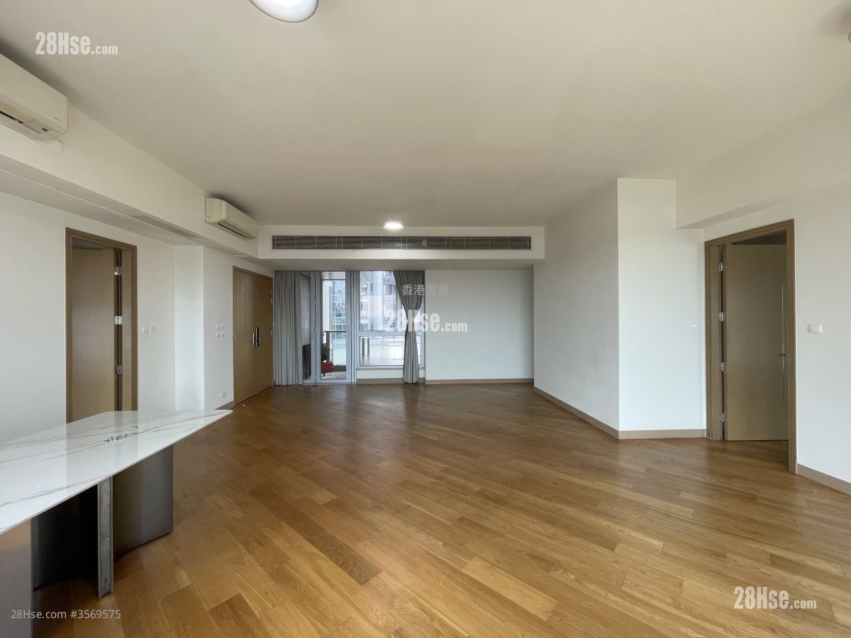 Cullinan West Sell 3 Bedrooms , 2 Bathrooms 1,630 ft² Cullinan West Sell 3 Bedrooms , 2 Bathrooms 1,630 ft²