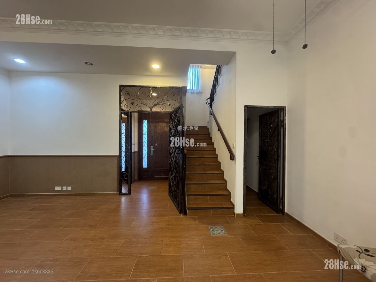 邁爾豪園 租盤 5+ 房 , 5+ 浴室 2,482 平方呎 邁爾豪園 租盤 5+ 房 , 5+ 浴室 2,482 平方呎