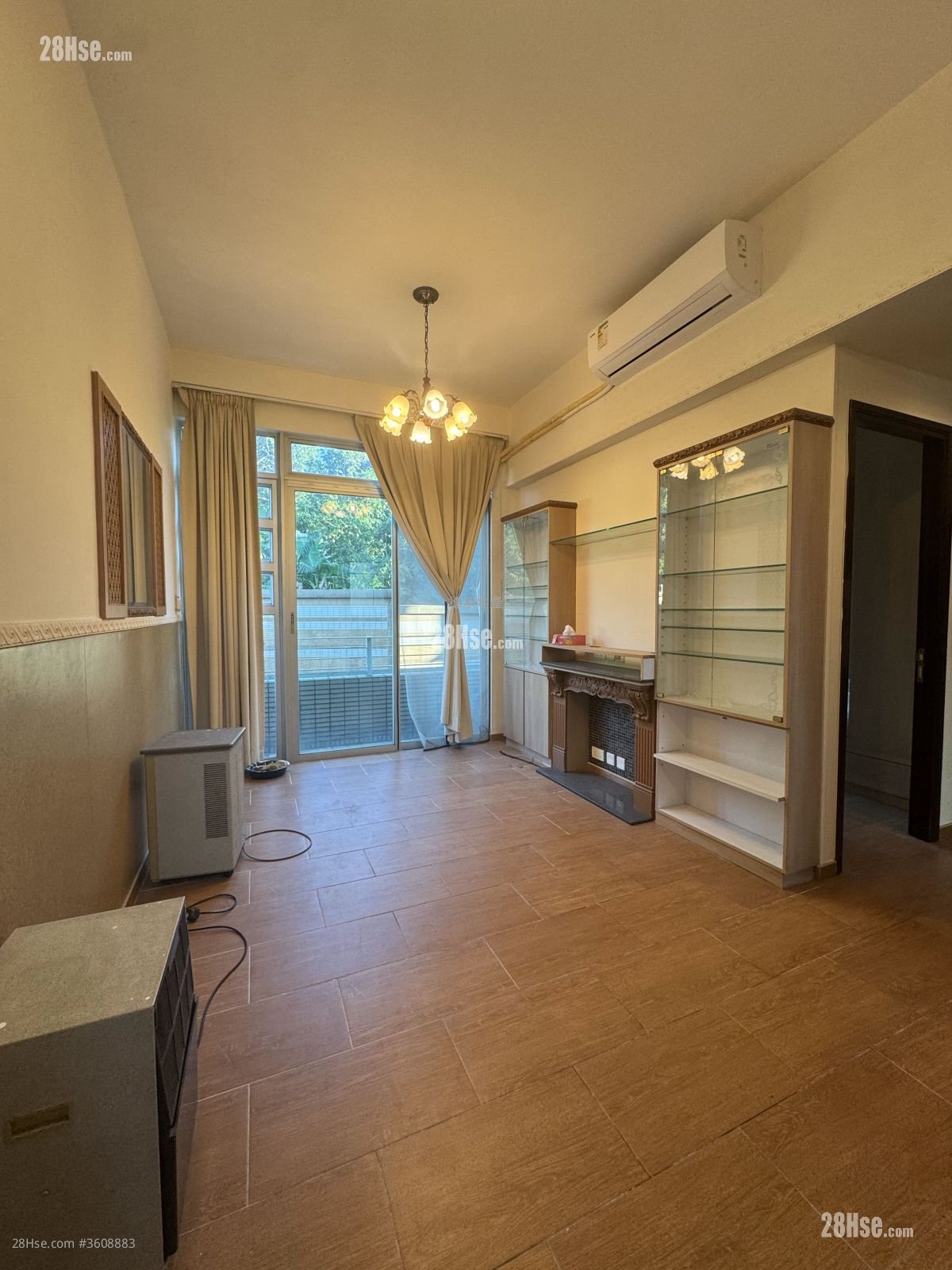 邁爾豪園 租盤 5+ 房 , 5+ 浴室 2,482 平方呎 邁爾豪園 租盤 5+ 房 , 5+ 浴室 2,482 平方呎