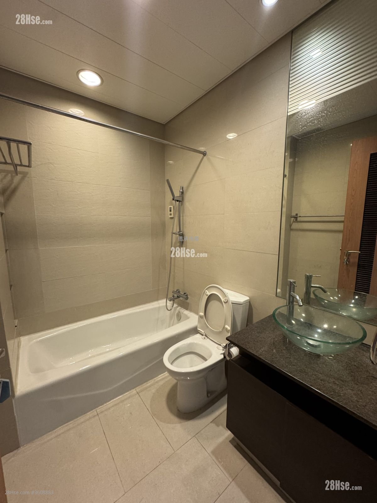 邁爾豪園 租盤 5+ 房 , 5+ 浴室 2,482 平方呎 邁爾豪園 租盤 5+ 房 , 5+ 浴室 2,482 平方呎