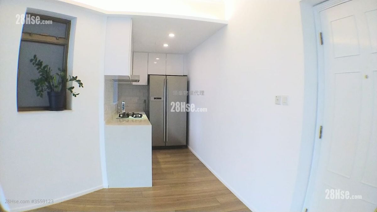 寶翠園 售盤 2 房 , 1 浴室 662 平方呎 寶翠園 售盤 2 房 , 1 浴室 662 平方呎