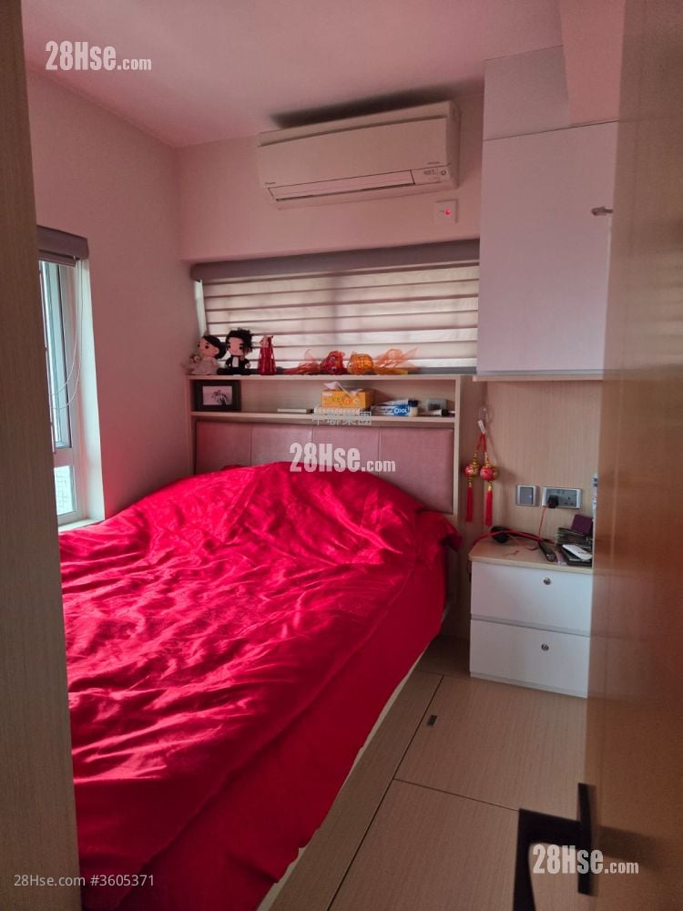 Jade Court Sell 2 Bedrooms , 1 Bathroom 410 ft² Jade Court Sell 2 Bedrooms , 1 Bathroom 410 ft²