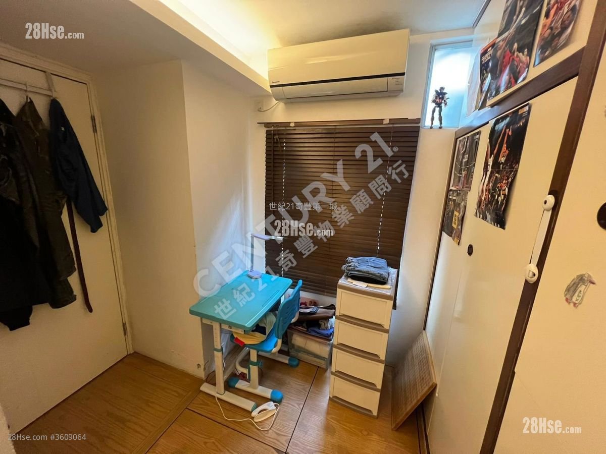 愉翠苑 售盤 2 房 , 1 浴室 510 平方呎 愉翠苑 售盤 2 房 , 1 浴室 510 平方呎