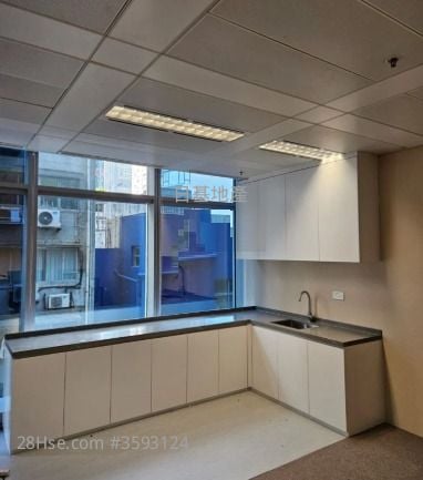 Manulife Financial Centre Rental